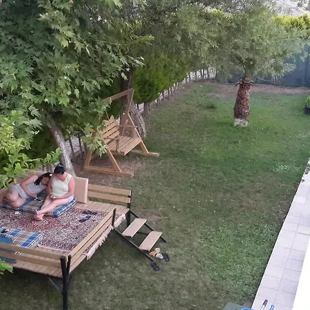 Sevi Hotel 2*