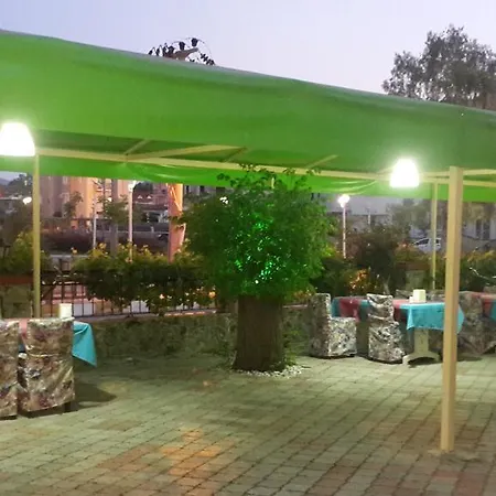 Hotel Sevi 3*