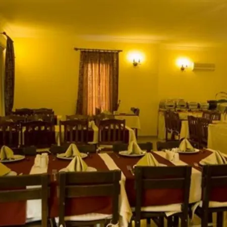 Sevi Отель 3*
